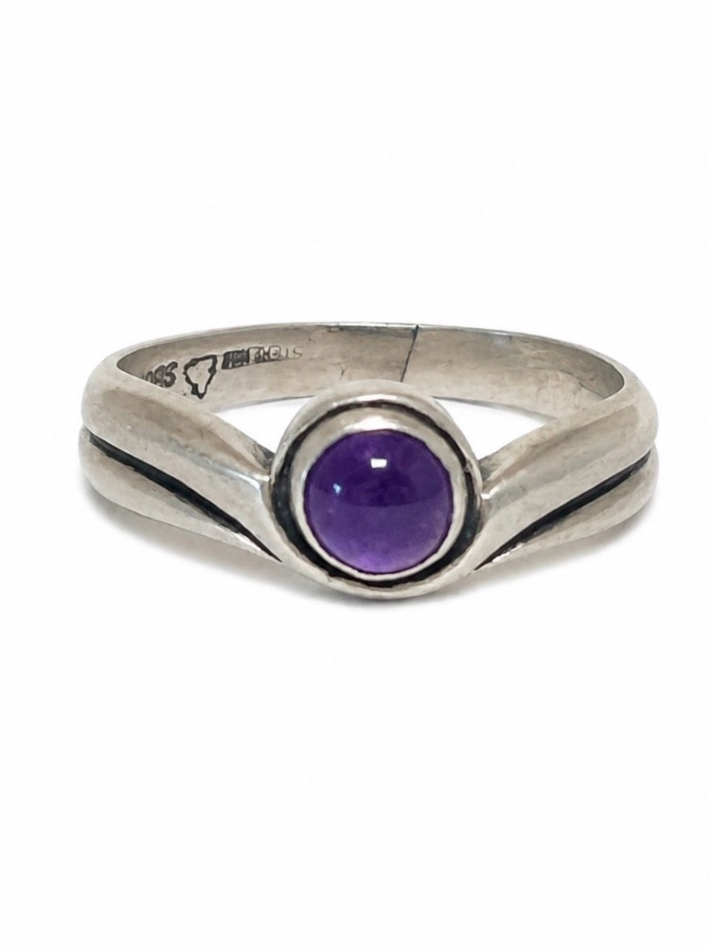 Sterling Silver 925 Vintage Amethyst Stone Ring Size 9